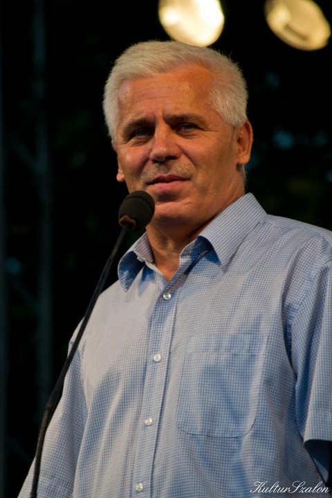 Dr. Kovács Ferenc polgármester úr